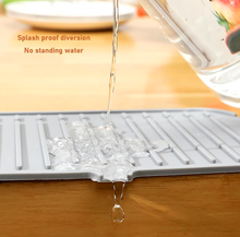 Load image into Gallery viewer, 【LAST DAY SALE】Silicone Kitchen Draining Mat