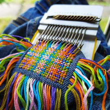 Load image into Gallery viewer, Darning Mini Loom Machine