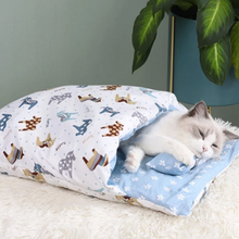 Load image into Gallery viewer, FurBuddy Cozy Sleeping Bag