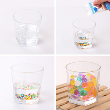 Load image into Gallery viewer, Magic Soil™ Biodegradable Plant Beads