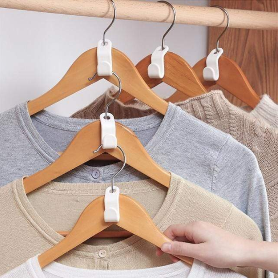 Space-Saving Clothes Hanger Connector Hooks